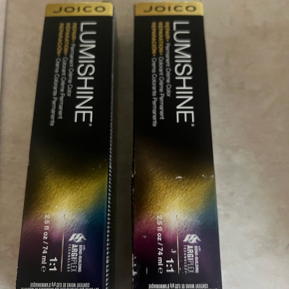 Professional Hair Color - Picture 8 of 11